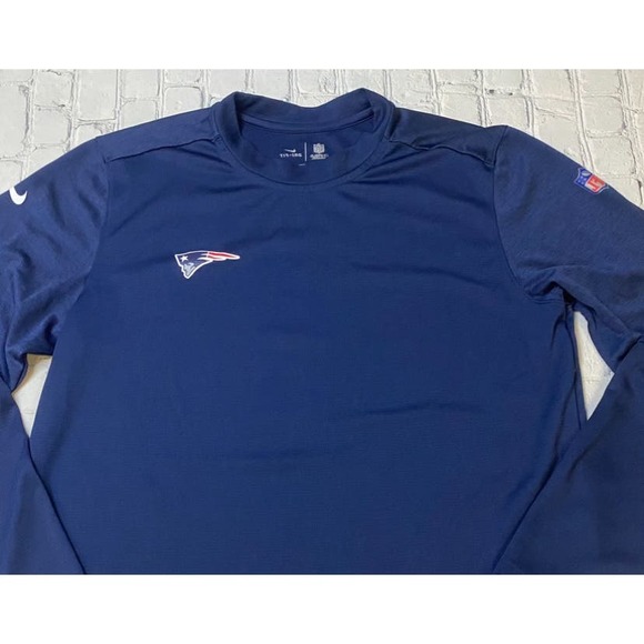 Nike dri-fit onfield apparel L patriots NFL polyester‎ BLUE sports engineered - Picture 1 of 10